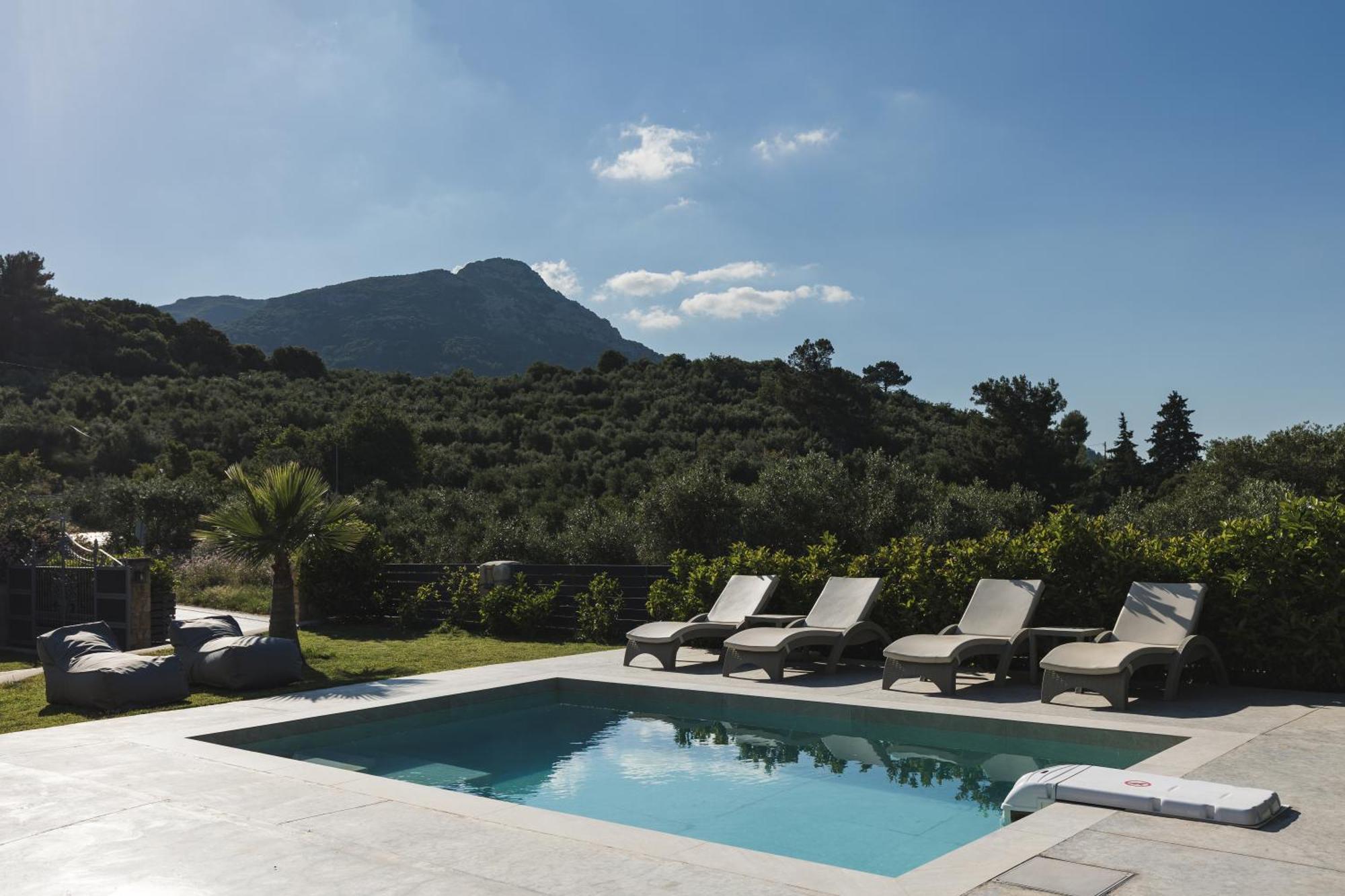 Binios Villa - Private Pool, Walking Distance From The Beach Vasilikí Eksteriør bilde