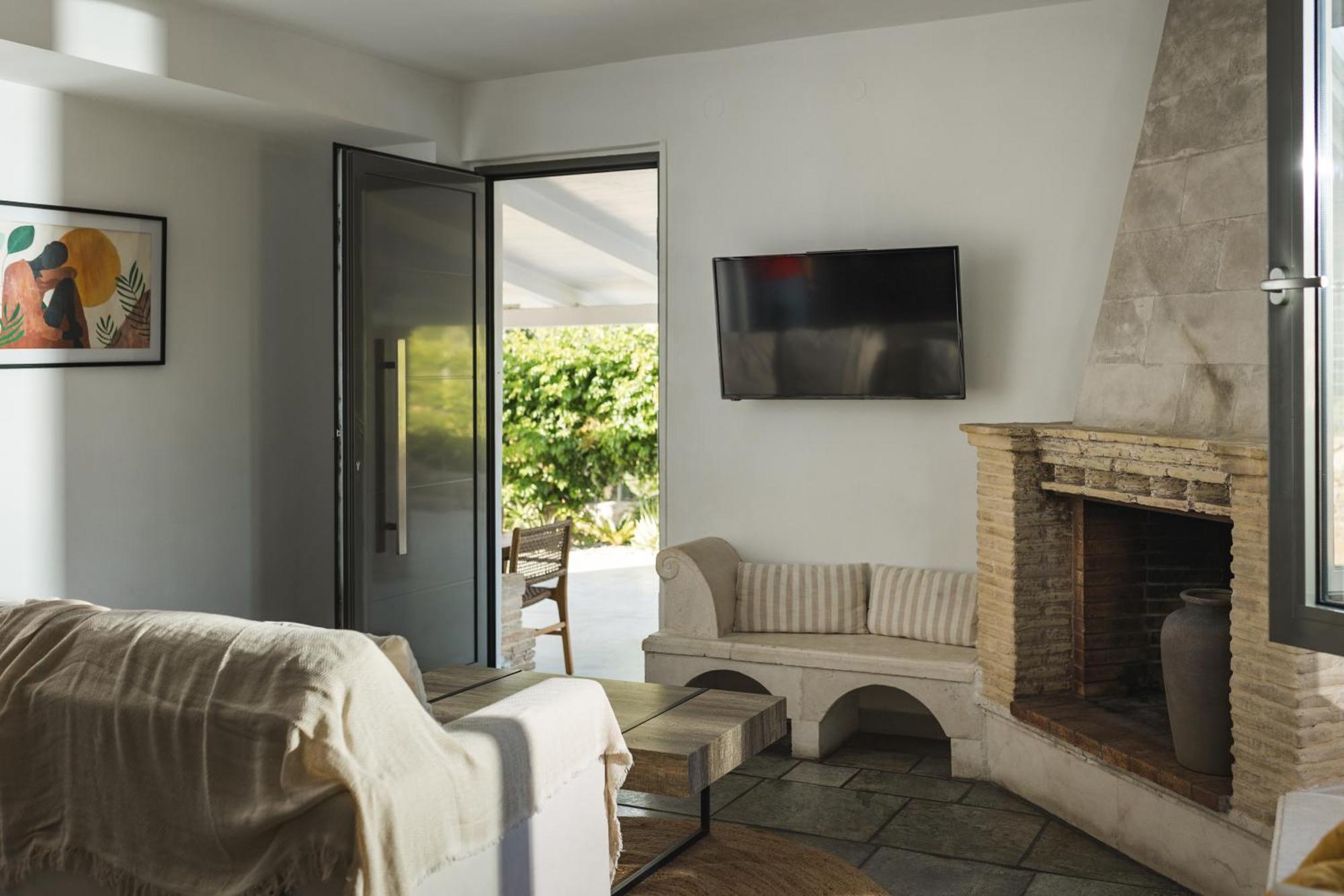 Binios Villa - Private Pool, Walking Distance From The Beach Vasilikí Eksteriør bilde