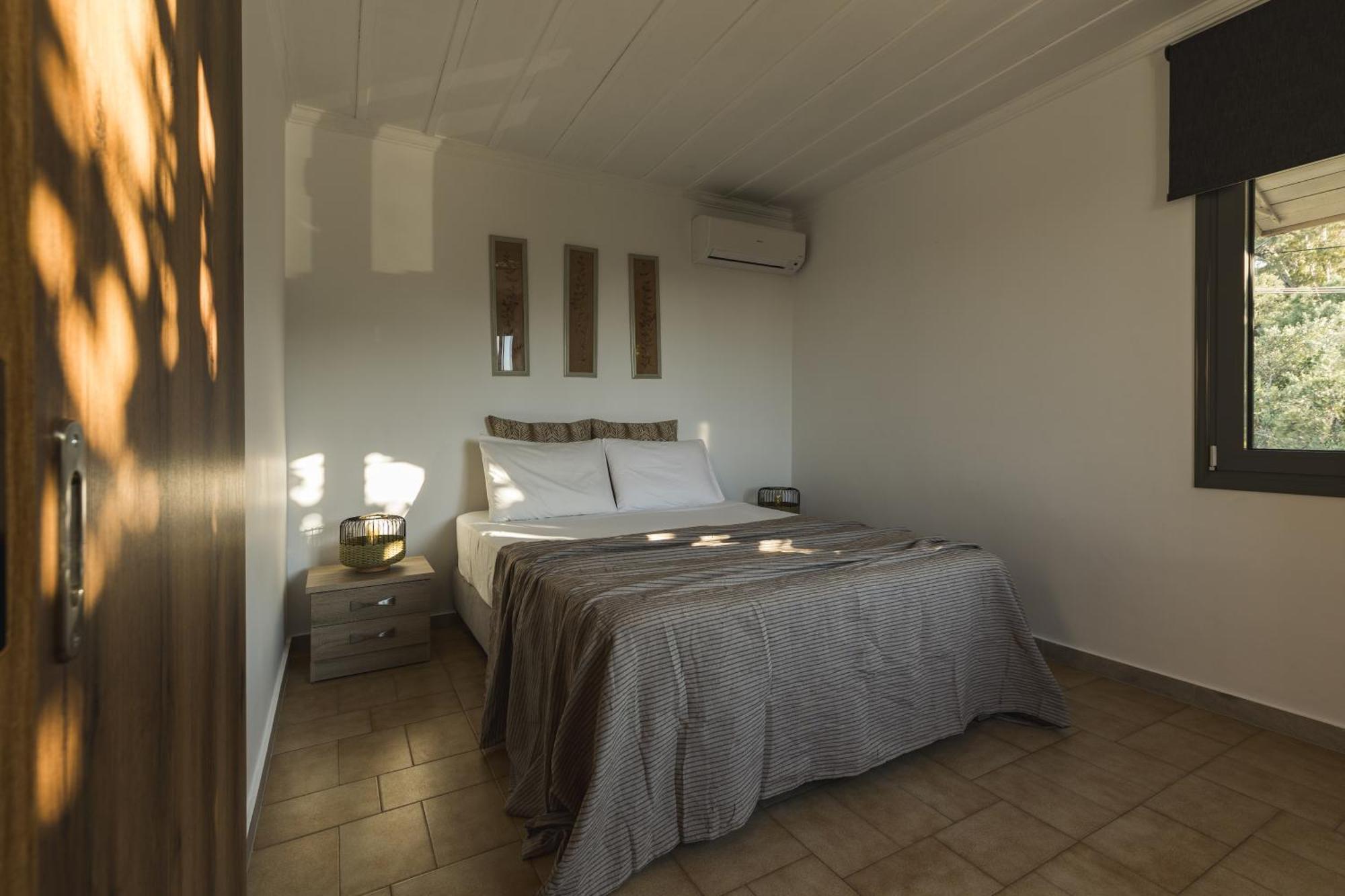 Binios Villa - Private Pool, Walking Distance From The Beach Vasilikí Eksteriør bilde